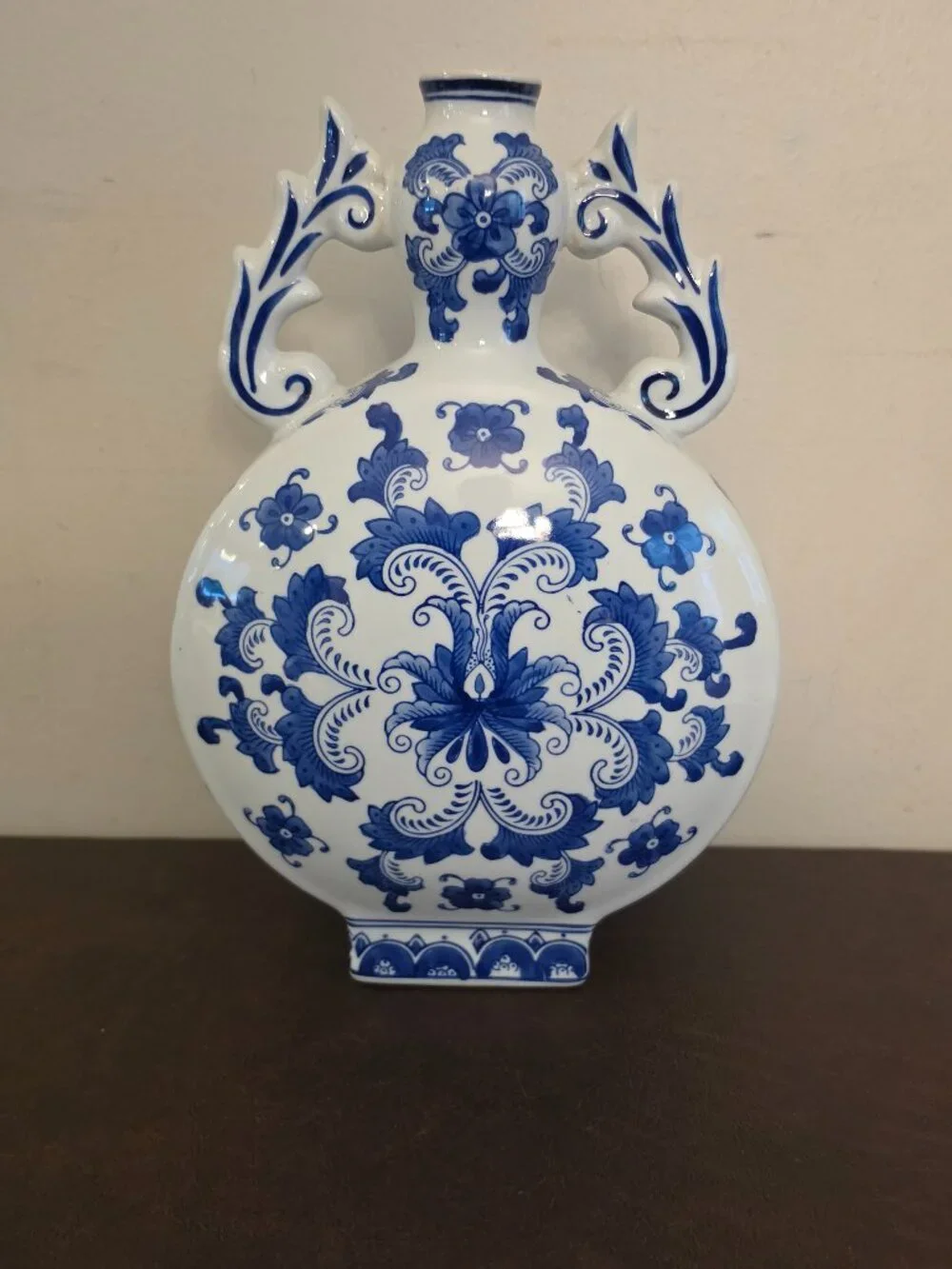 Vintage Blue & White Ornate Porcelain Chinoiserie Peacock Vase